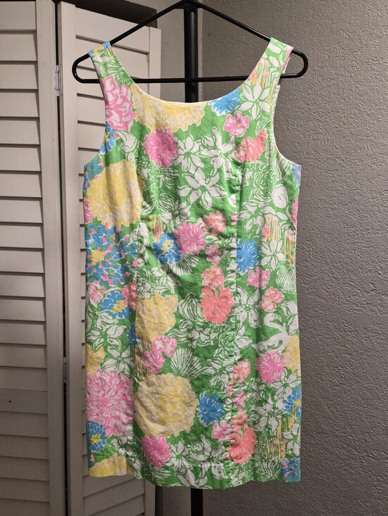 Lilly Pulitzer Dresses & Skirts - Lilly Pulitzer Bright Floral Shift Dress Green, Pink, Blue & Yellow, Size 6, EUC
